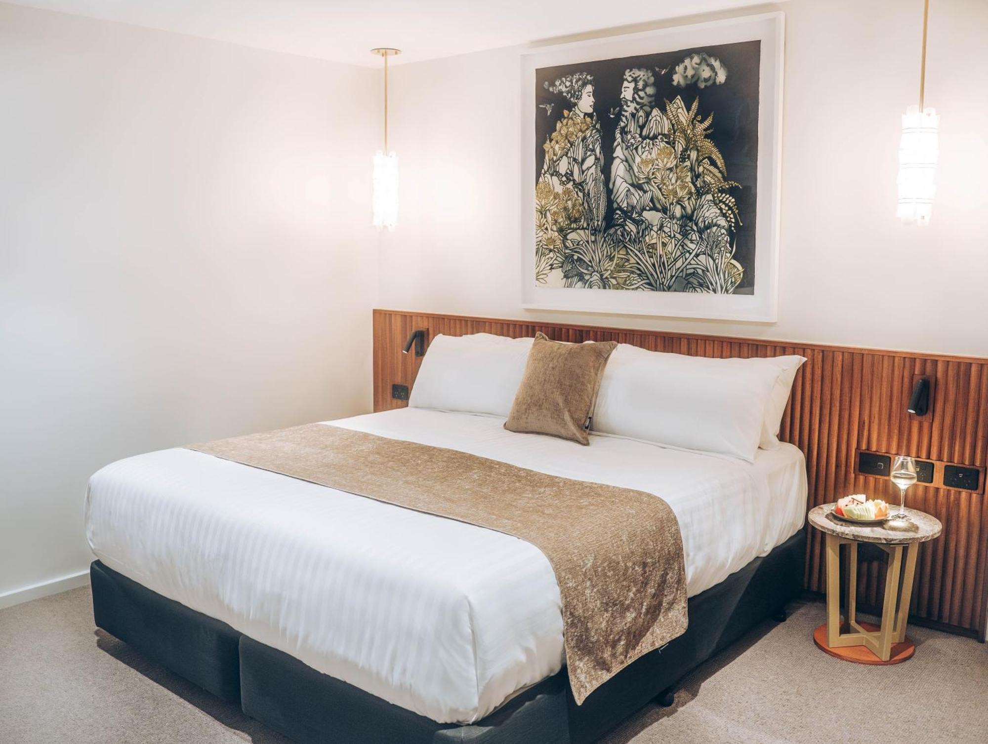 Risby Cove Boutique Hotel Strahan Eksteriør billede